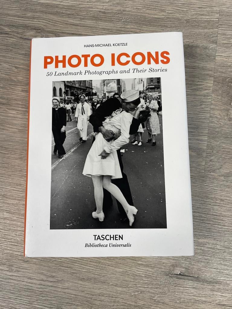 Boek photo icons - taschen, Boeken, Ophalen, Zo goed als nieuw