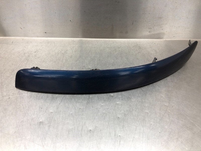 BUMPERDEEL LINKS VOOR Toyota Yaris (P1) (|527130D010|), Gebruikt, Voor, Toyota, Bumper