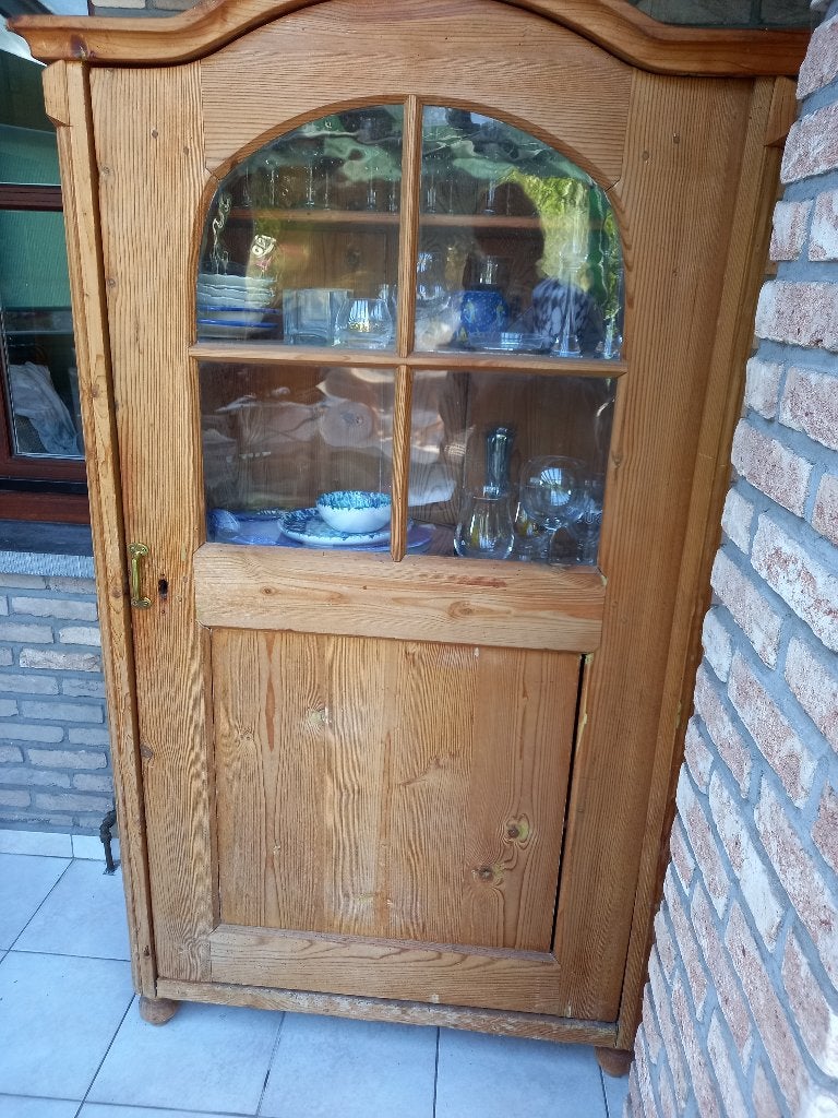 Vitrinekast, Ophalen, Met plank(en), Gebruikt, 100 tot 150 cm