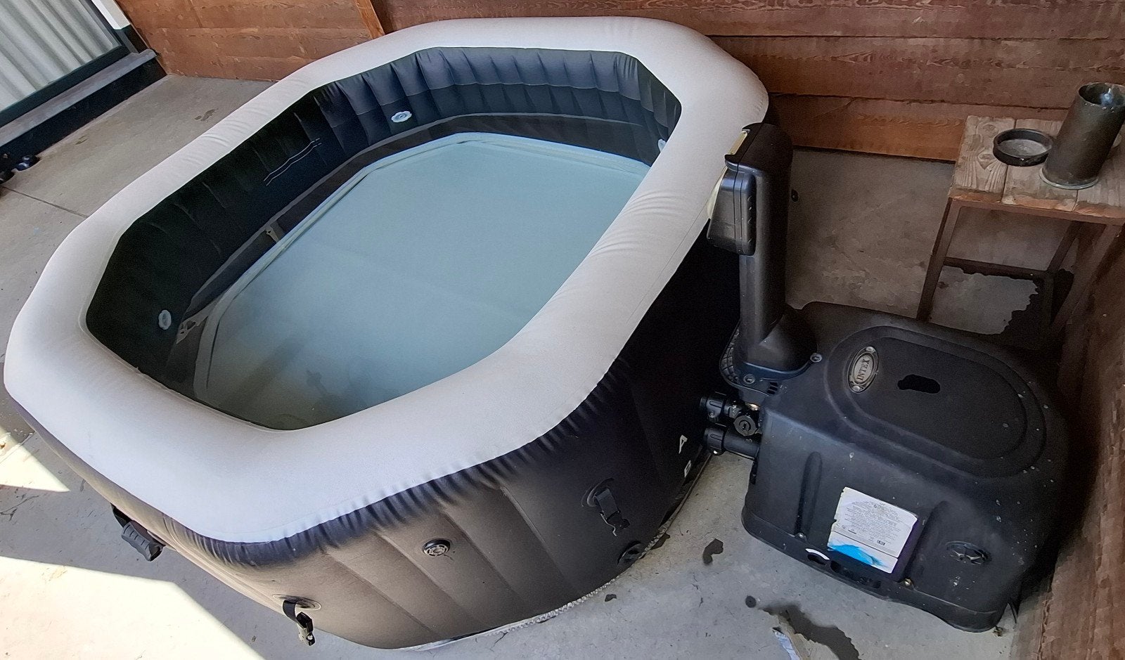 Jacuzzi intex pour 4 personnes, Enlèvement