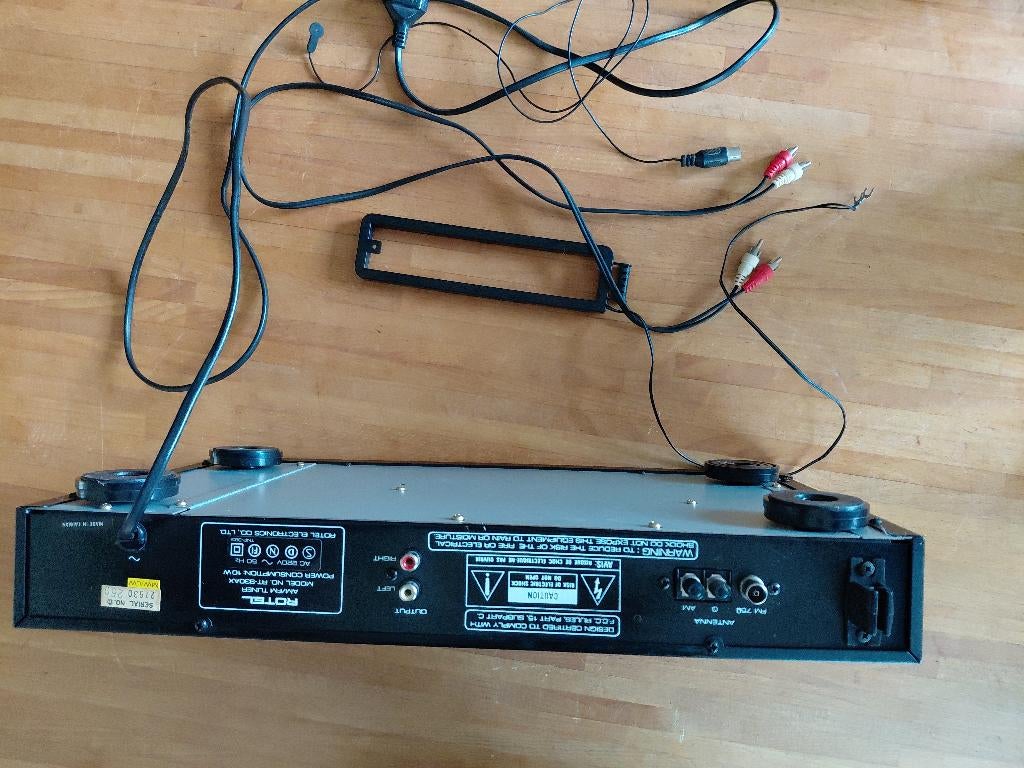 Tuner Hi-Fi Rotel RT-930AX, Enlèvement, Utilisé