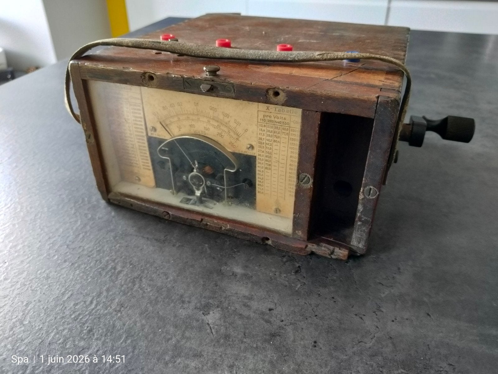 Ancien mégohmmètre Hartmann & Braun AG Francfort, Maison & Meubles, Accessoires pour la Maison | Coffres, Utilisé, Moins de 50 cm
