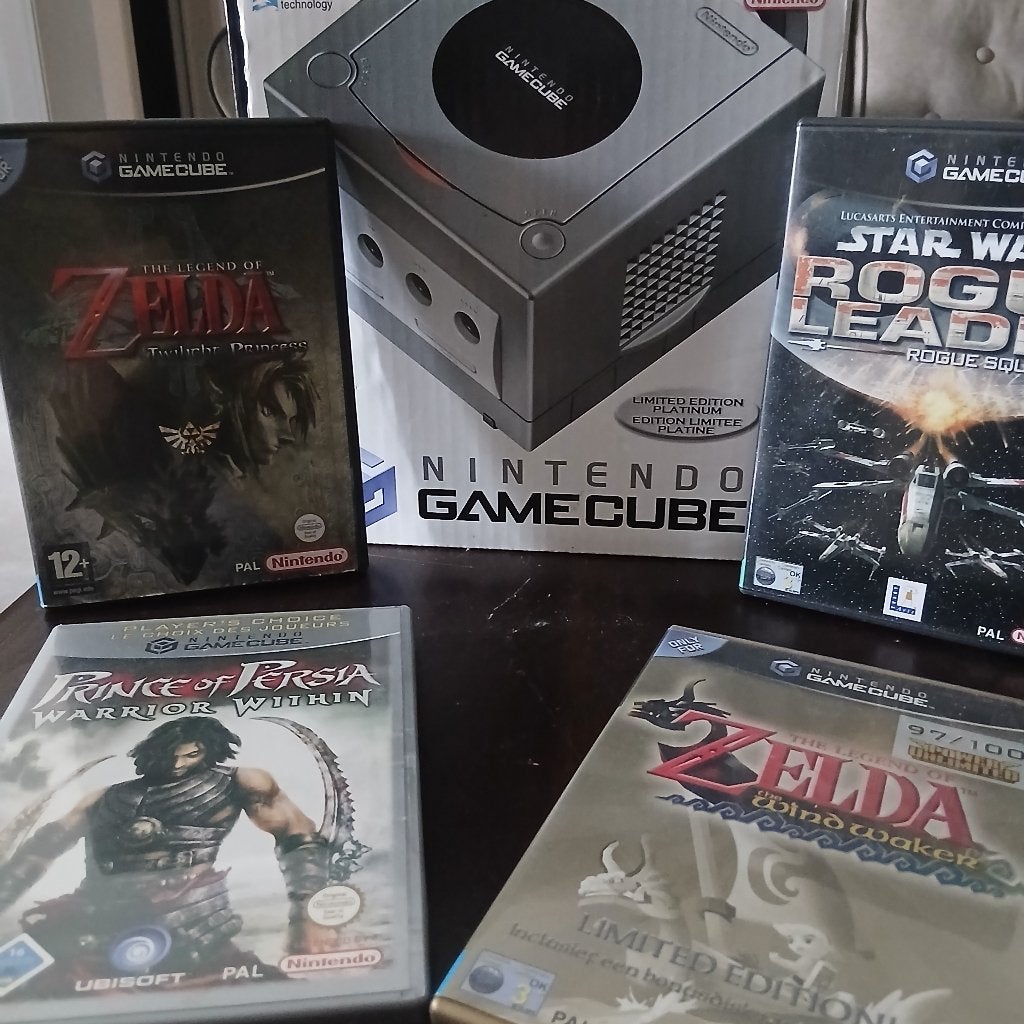 ** NINTENTO GAMECUBE Special, met specifieke ZELDA Games **, Ophalen of Verzenden, Zo goed als nieuw