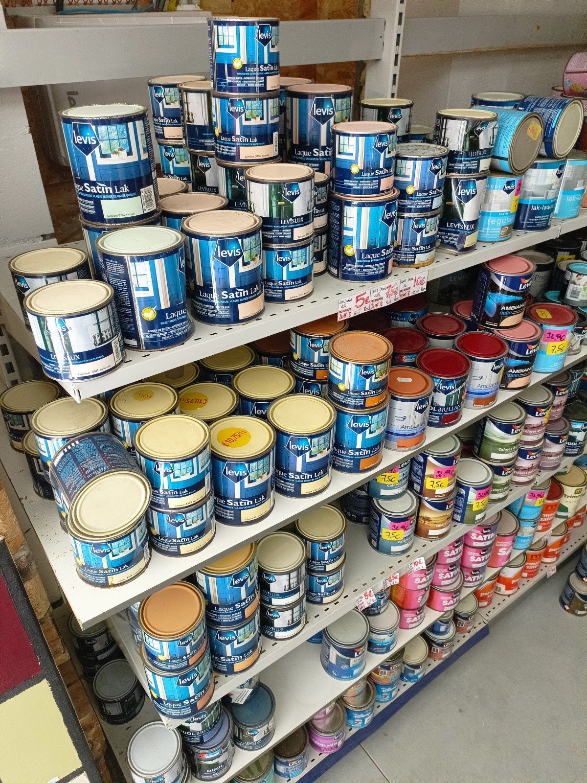 Destockage - Prix cassé - Peinture en tout genre - Laque 10€, Bricolage & Construction, Peinture, Vernis & Laque, Moins de 5 litres