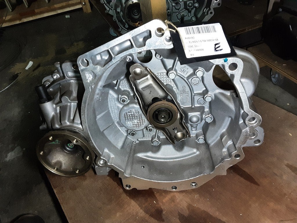 BOITE DE VITESSES Audi A3 Sportback (8PA) (MDN), Mevr. I. Hauben, Audi, Utilisé, Rue de l'Espoir 34 34
4030  GRIVEGNÉE, BE