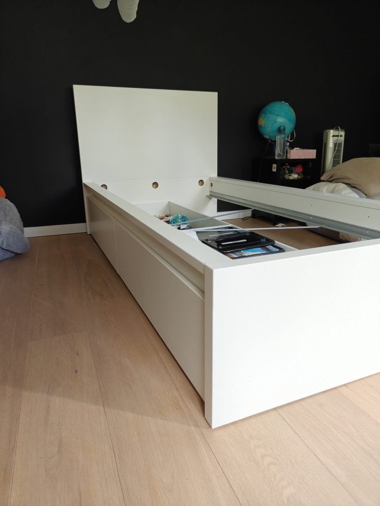 Malm bedframe hoog met 2 lades, Huis en Inrichting, Ophalen, Gebruikt, 90 cm, Eenpersoons