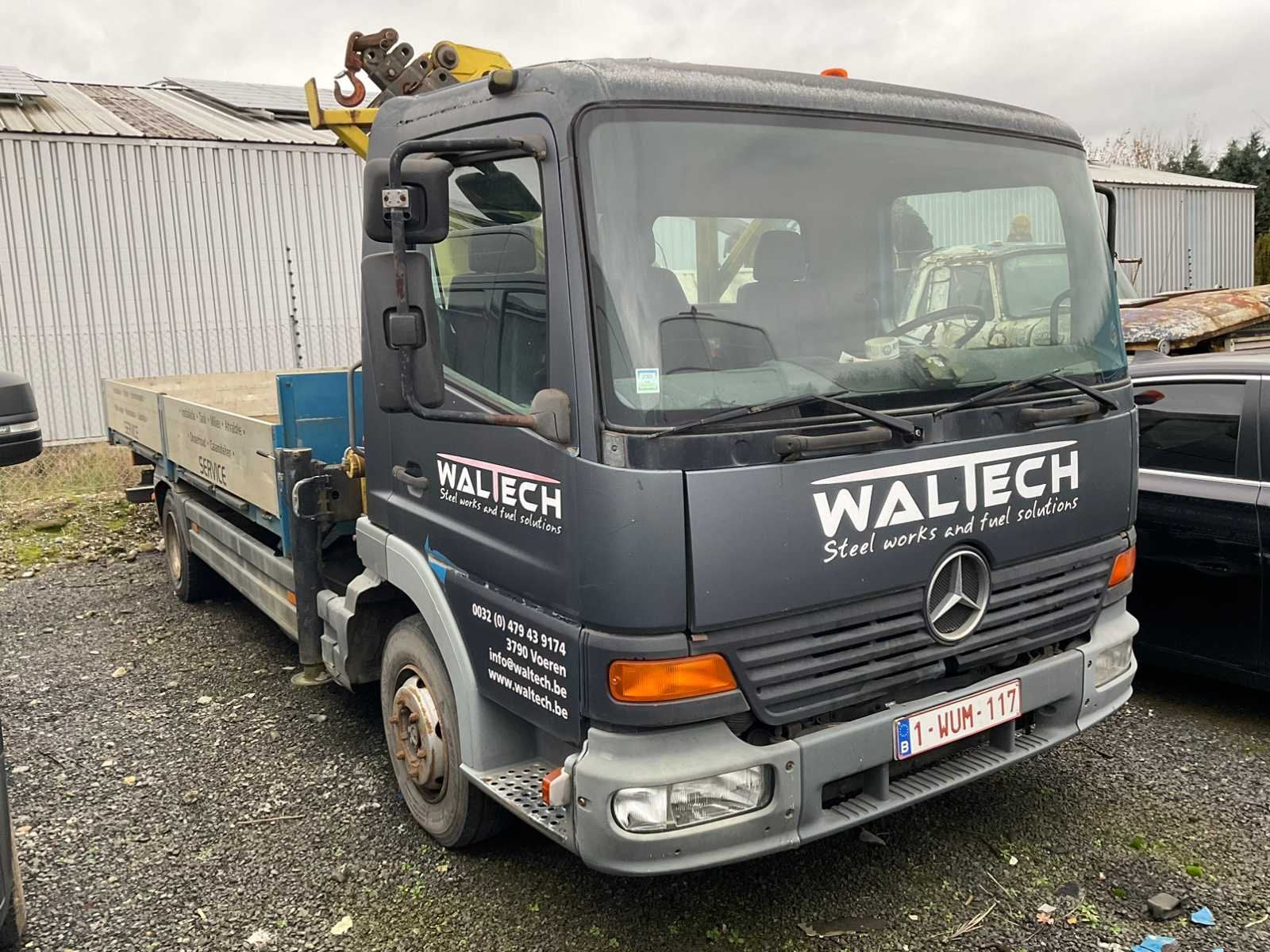 Camion Mercedes-Benz avec Palfinger PK7000, Autos, Achat, Entreprise, Autres carburants, Mercedes-Benz