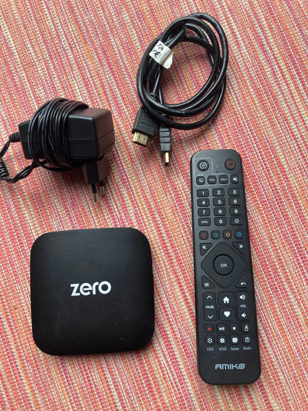Amiko Android tv box, Enlèvement, Comme neuf