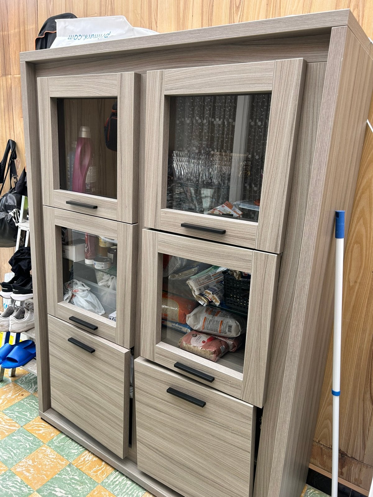 Opbergkast, Ophalen, Zo goed als nieuw, Glas