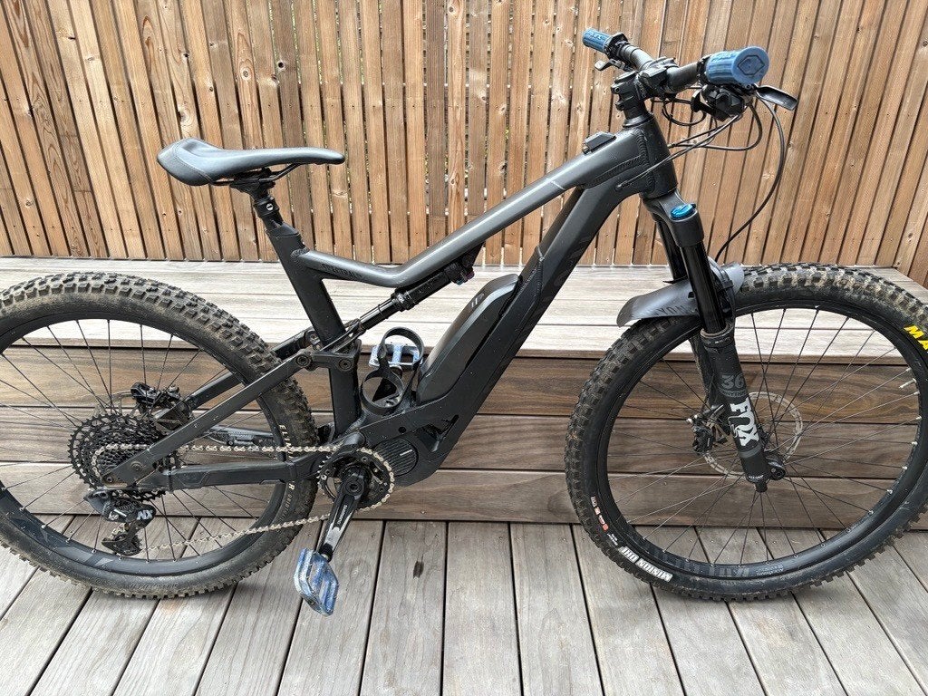Canyon E-MTB (2019) – 1e proprio – (Grand entretien €500+), Vélos & Vélomoteurs, Vélos | VTT & Mountainbikes, Enlèvement, Hommes