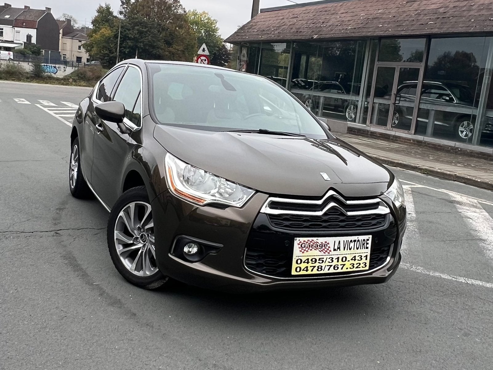 Citroën DS4 , 2015 année 1.6 HDI 202000km 84kw 0032478767323, Auto's, Voorwielaandrijving, 4 cilinders, Bedrijf, Overige carrosserie