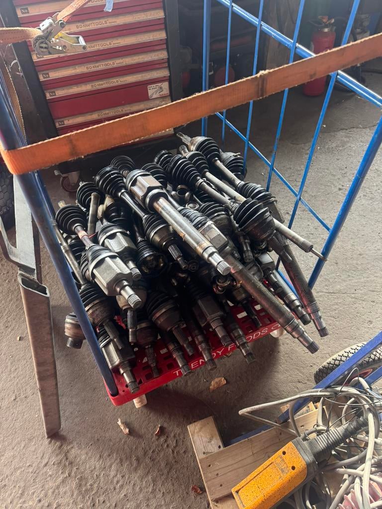 Lot gebruikte Cardans ford fiesta R2/R2T/R200, Autos : Divers, Voitures de course