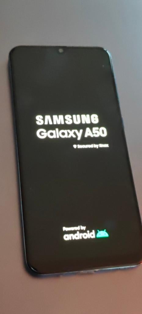 Samsung Galaxy A 50 en parfait état avec étui, Télécoms, Téléphonie mobile | Samsung, Enlèvement ou Envoi, Galaxy A