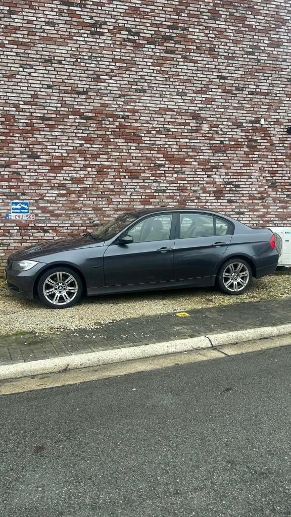 Te koop bmw 316i, Auto's, 4 deurs, Achterwielaandrijving, Beige, 4 cilinders
