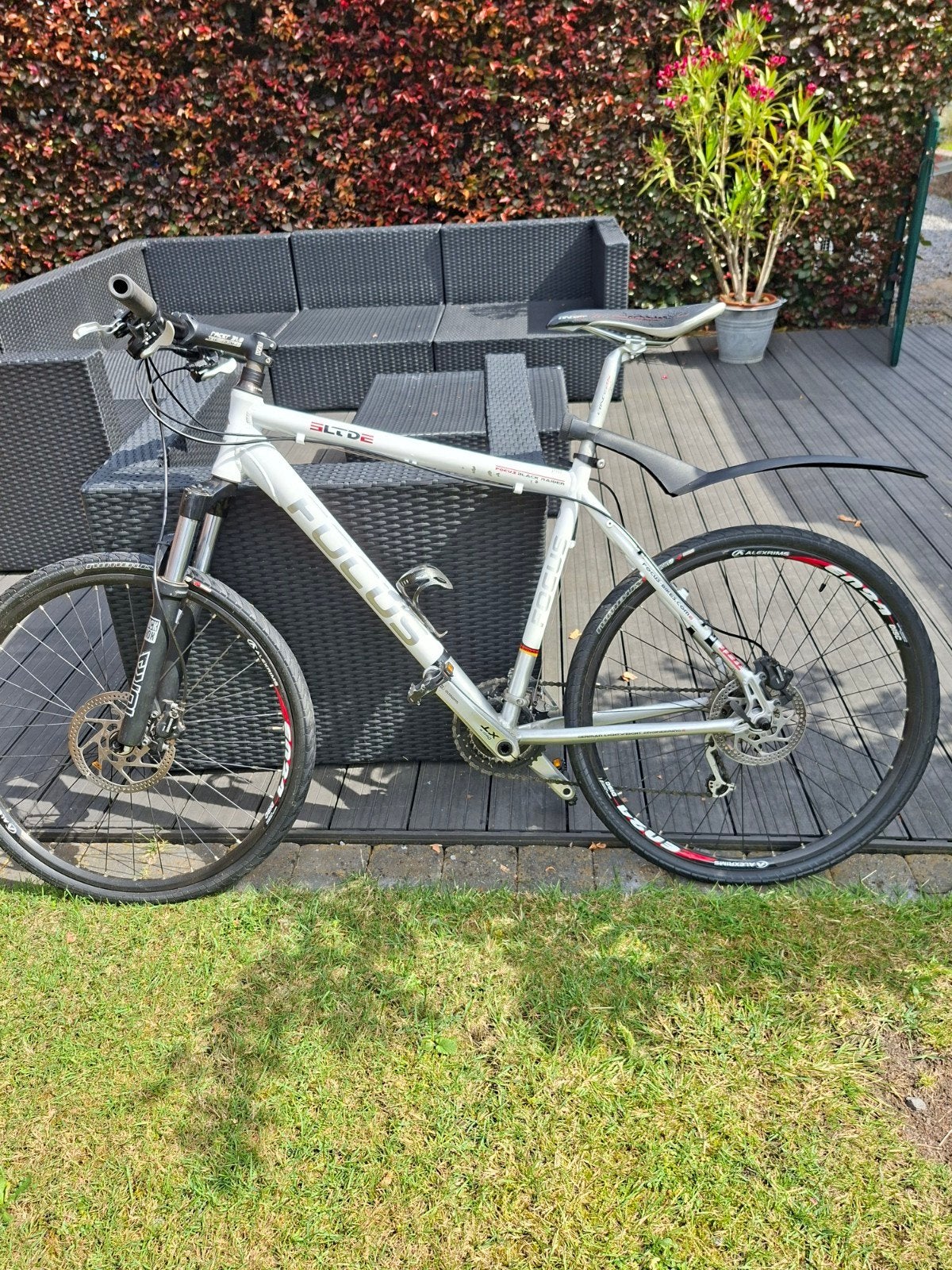 Witte mountainbike focus Black raider, Ophalen, Gebruikt, Focus, Versnellingen