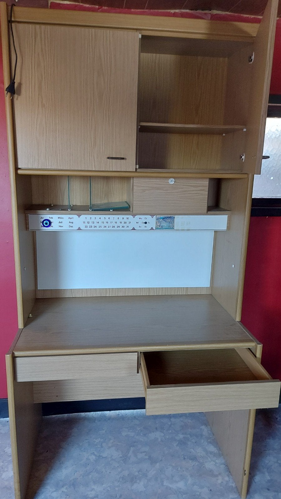 bureau met bovenkast, Ophalen, Gebruikt