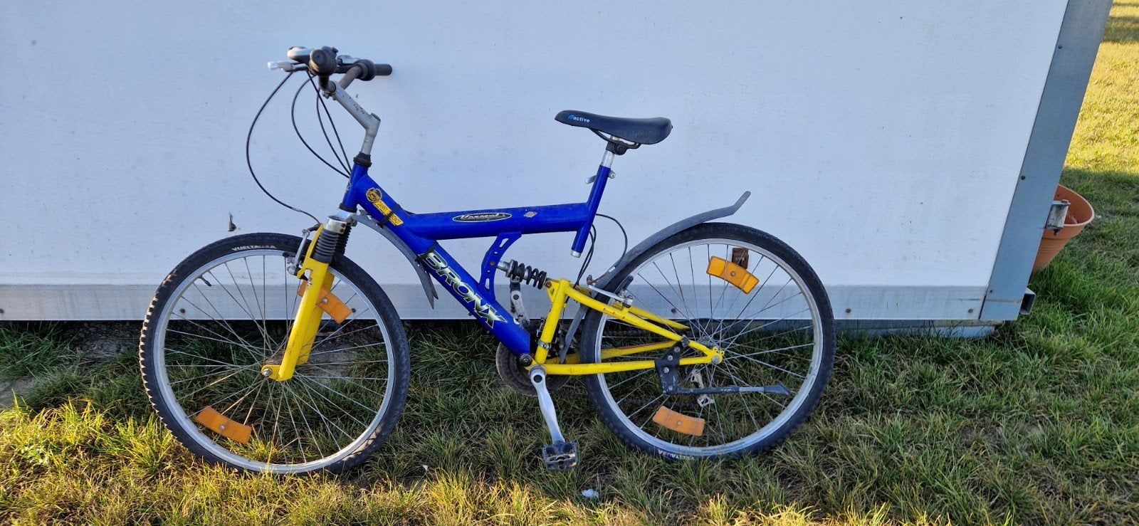 fiets met dubbel vering, Ophalen