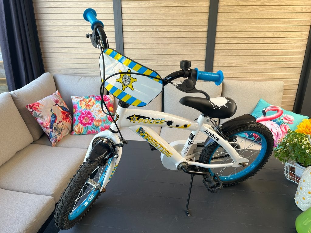Politie Kinderfietsje 16", Fietsen en Brommers, Fietsen | Kinderfietsjes, 16 tot 20 inch, Velgrem, Zo goed als nieuw, Ophalen