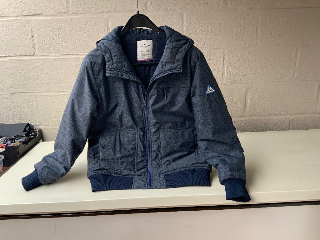 Winterjas jeugd, Kleding | Heren, Ophalen of Verzenden, Gedragen, Overige maten, Blauw
