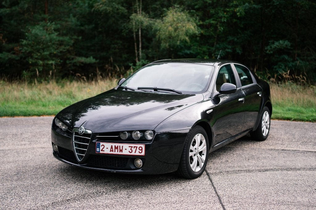 Alfa Romeo 159, Voorwielaandrijving, 4 deurs, Beige, 4 cilinders