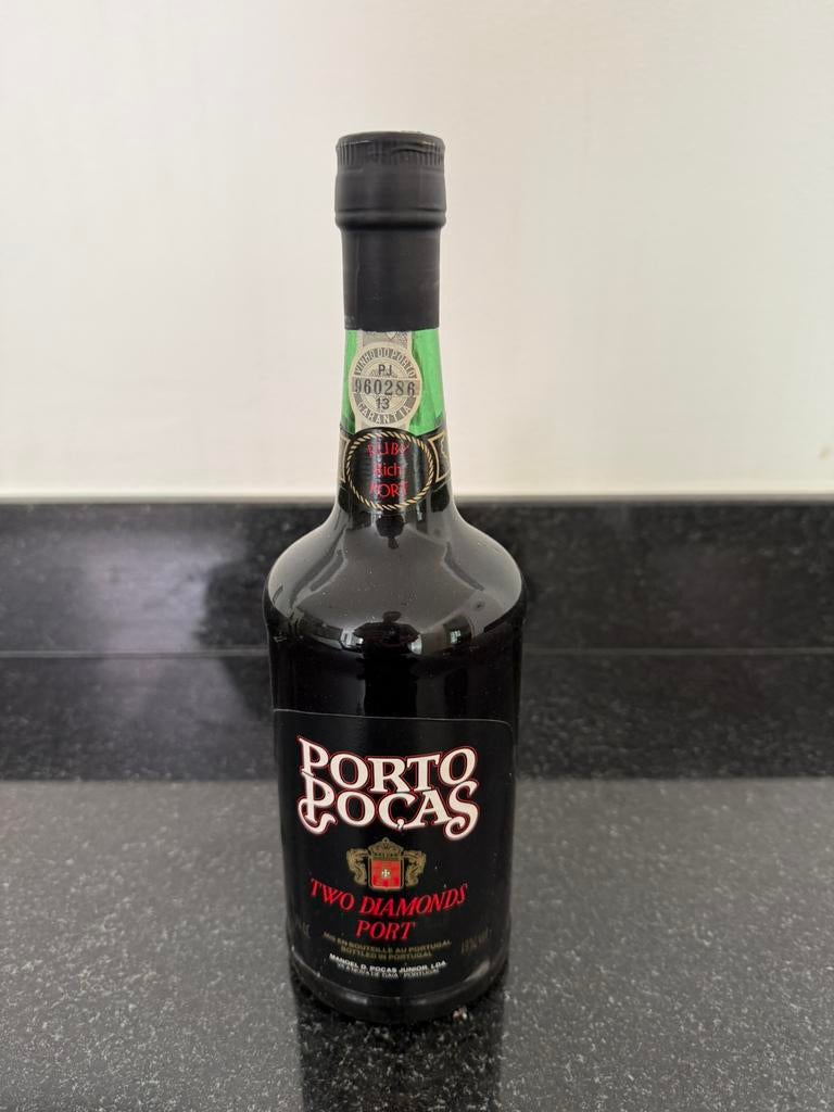 Porto Pocas Two Diamonds Port - Ruby Rich jaten 80, Verzamelen, Wijnen, Ophalen of Verzenden, Zo goed als nieuw, Port