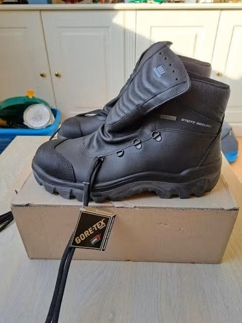 Steitz Secura OSLO Bau Gore II S3 halfhoge laarzen maat 44, Vêtements | Hommes, Neuf, Enlèvement ou Envoi, Chaussures de travail