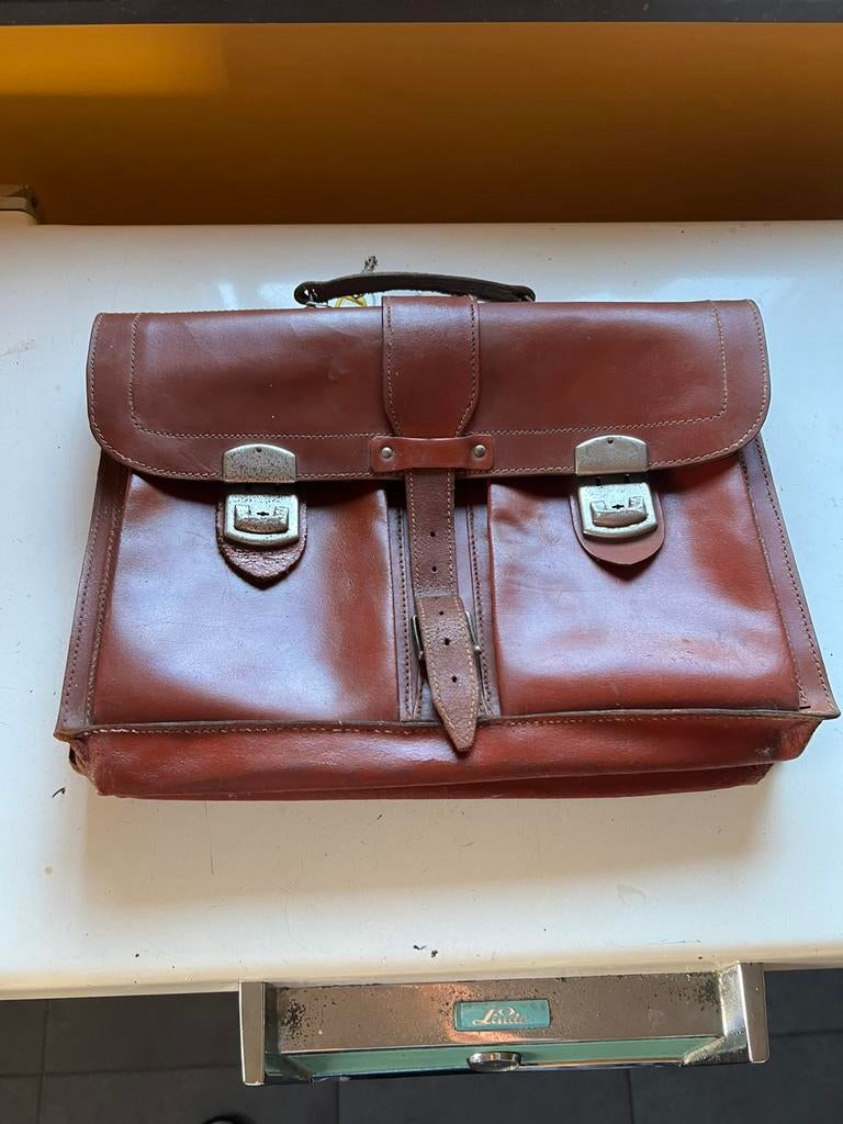 Vintage boekentas/ aktentas, Ophalen, Gebruikt, Aktetas of Boekentas, 40 tot 50 cm