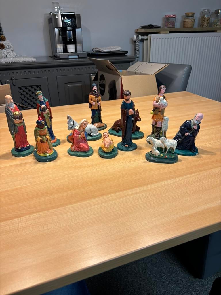 Kerstbeeldjes  12 stuks, Ophalen of Verzenden