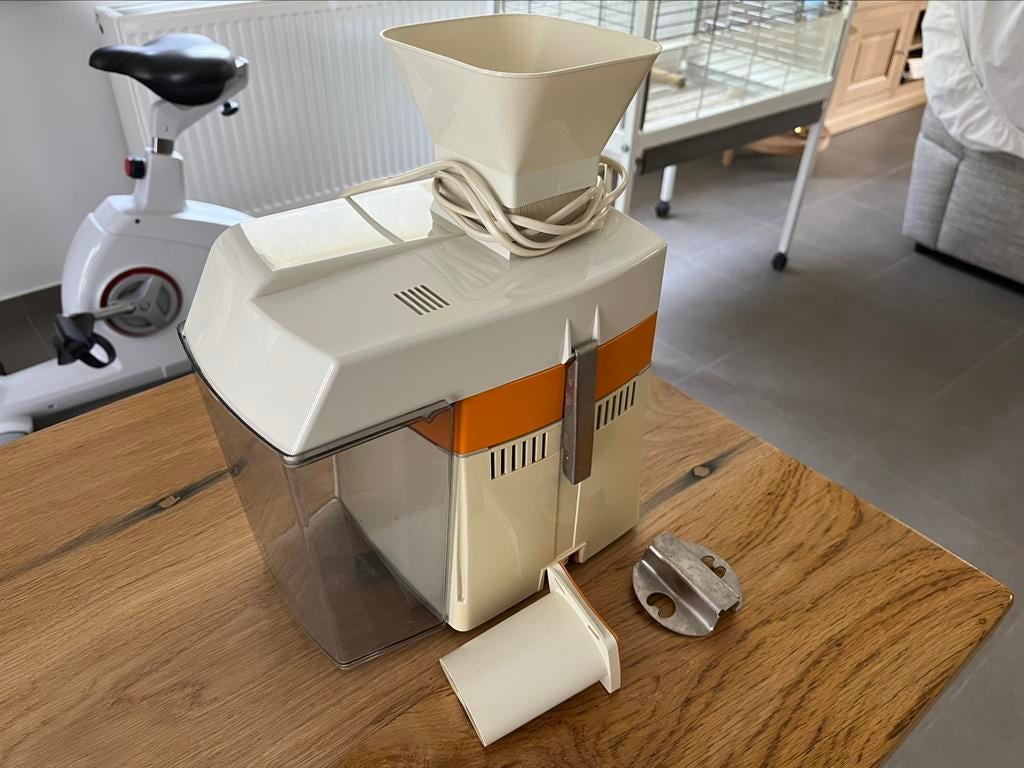 Centrifugeuse Moulinex pour fruits et légumes, Enlèvement, Comme neuf