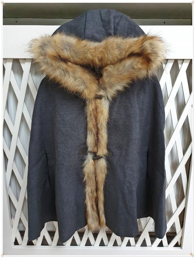 PINK LADY - PONCHO/CAPE A CAPUCHE NEUF – T. : 40, Neuf, Taille 38/40 (M), Gris, Enlèvement ou Envoi