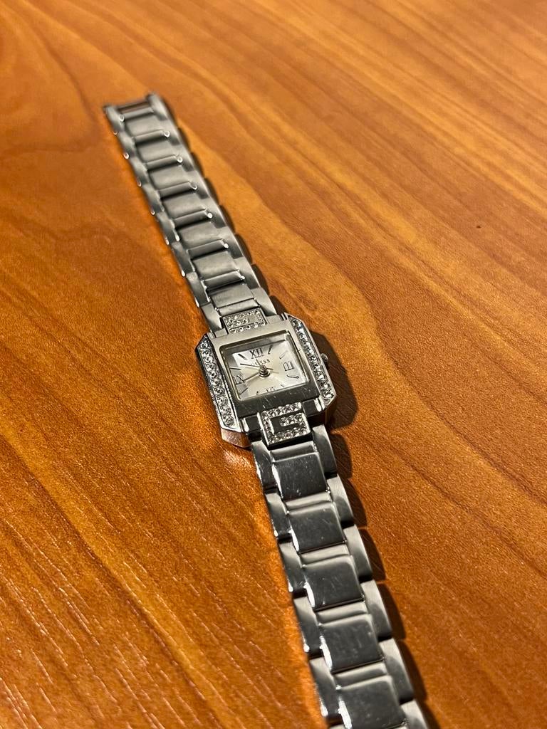 Guess Horloge W0306L1, Ophalen of Verzenden, Zo goed als nieuw