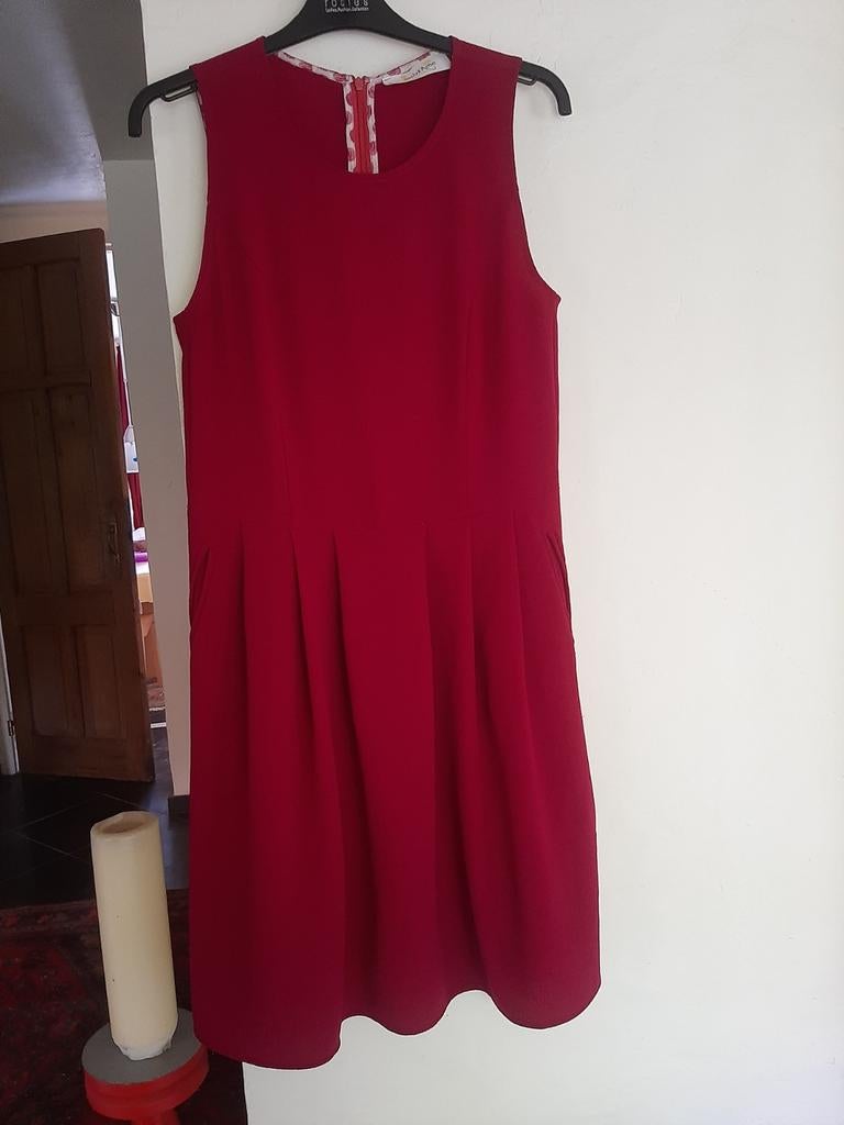 ZGAN Supermooie Italiaanse jurk haut de gamme OTTOD'AME T40, Kleding | Dames, OTTOD'AME, Verzenden, Zo goed als nieuw, Maat 38/40 (M)