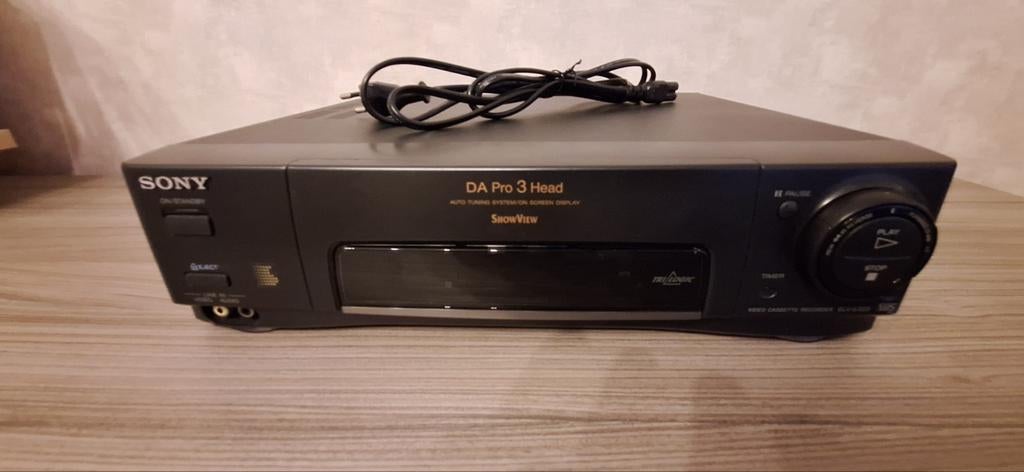 Sony videospeler 3 koppen, Ophalen