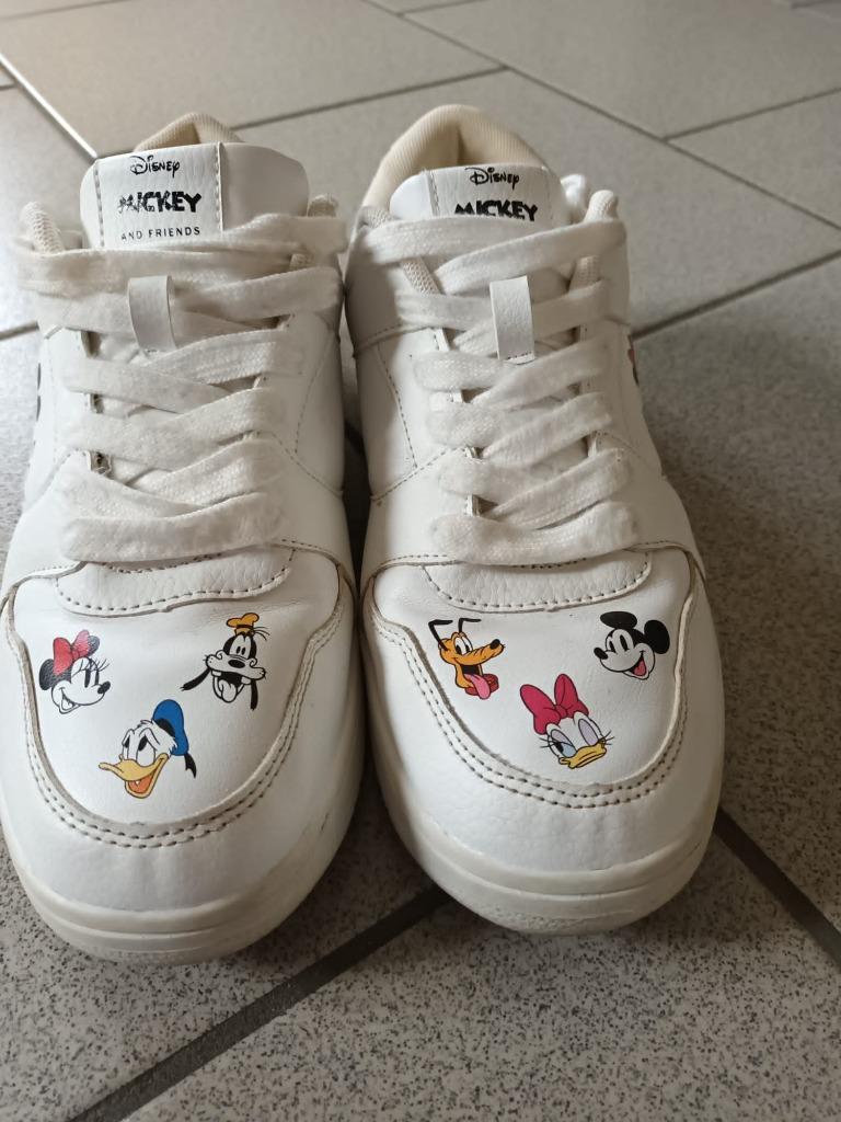 Baskets Disney Pointure 39, Vêtements | Femmes, Chaussures, Enlèvement, Comme neuf, Sneakers et Baskets