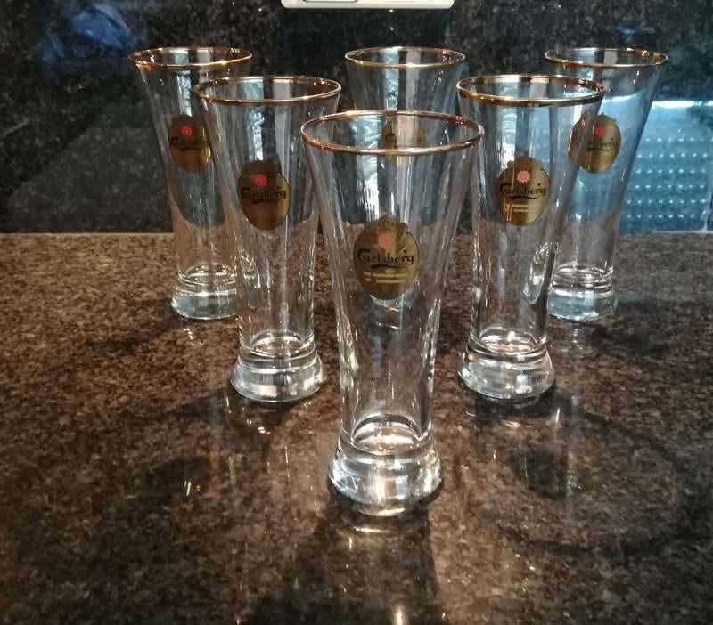 2 x zes glazen Carlsberg groen opschrift + gouden label, Enlèvement ou Envoi, Neuf, Verre ou Verres, Autres marques