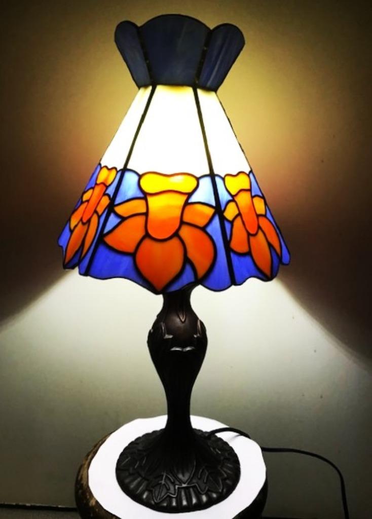 Lampe Tiffany vitrail bronze H 50 Vintage😍✨💑💎🎁🤗👌, Enlèvement ou Envoi