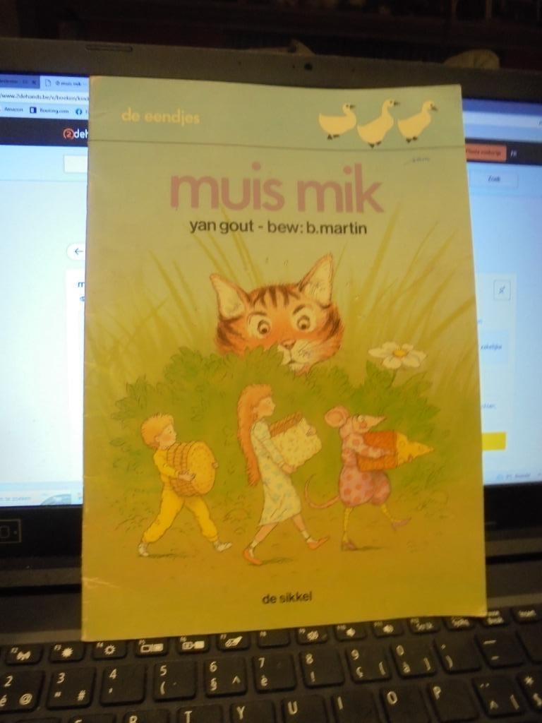 muis mik, Ophalen of Verzenden, Gelezen
