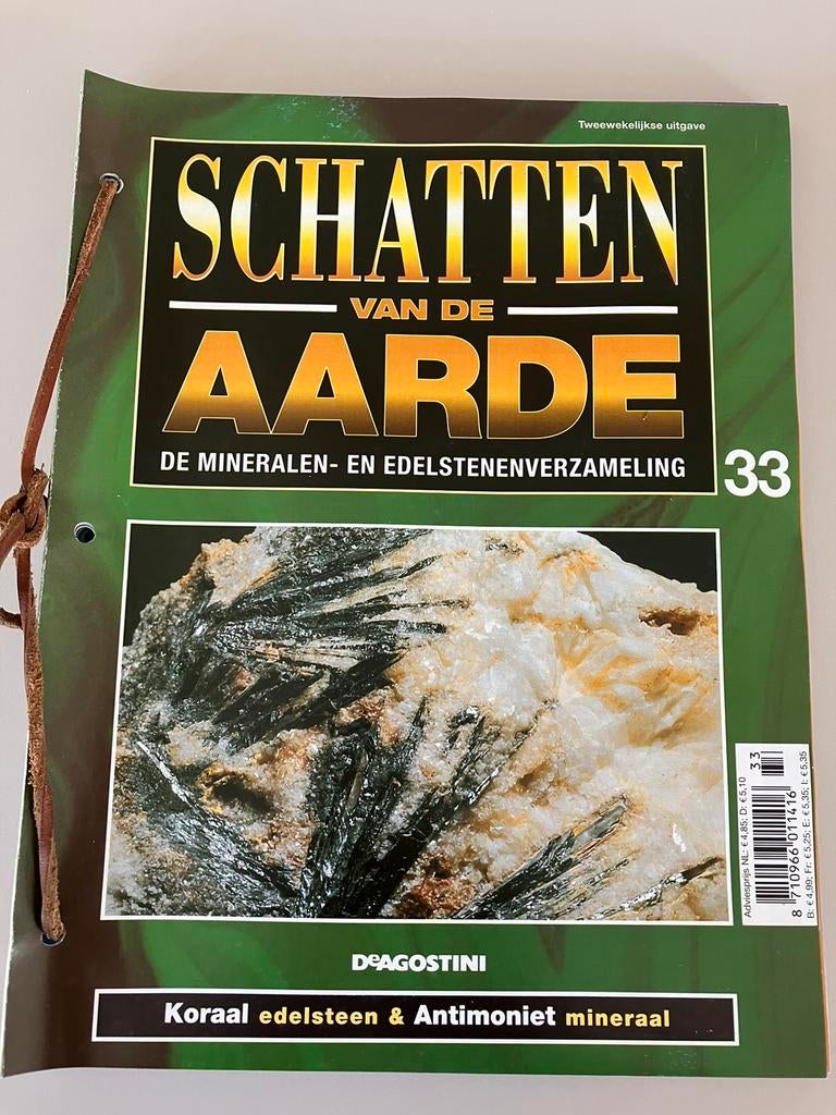 Verzamelbundel/bladen EDELSTENEN, mineralen., Ophalen of Verzenden