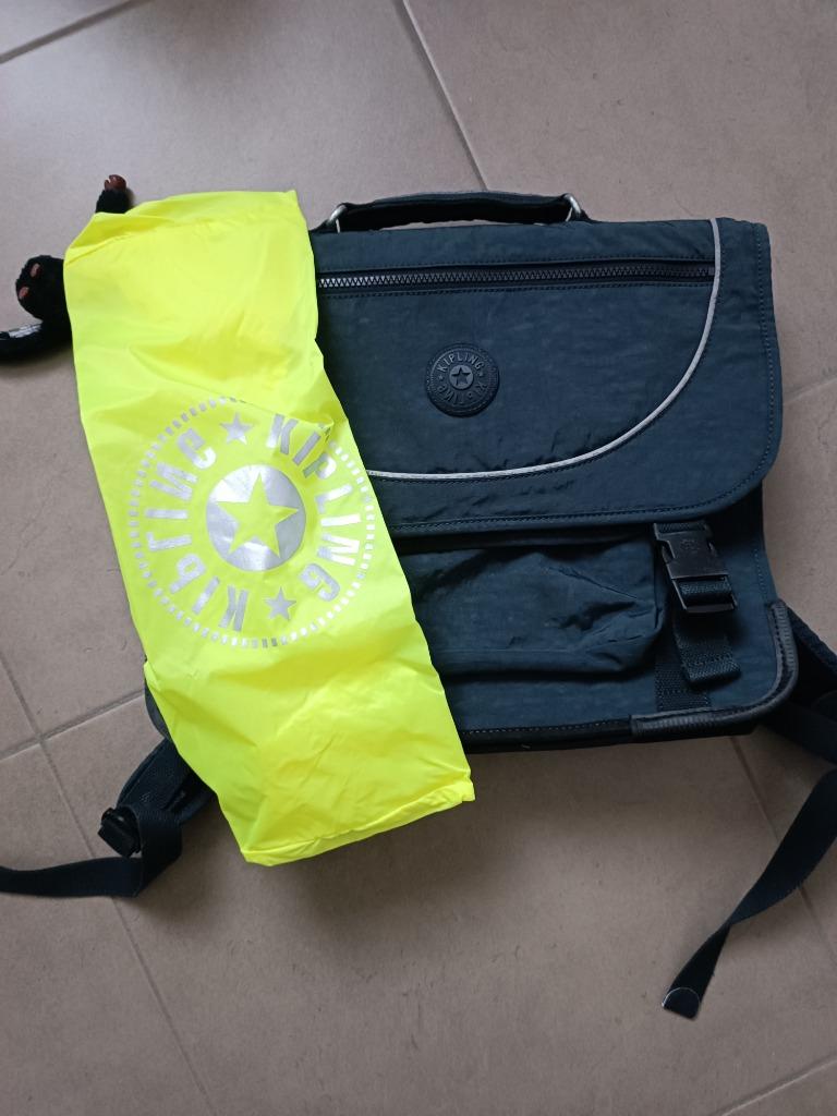 Boekentas Kipling + fluo overtrek, Ophalen of Verzenden, Gebruikt