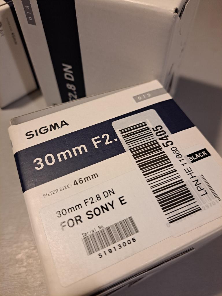 Sigma 30mm f/2.8 DN A (Art) AF, APS-C Lens, Sony E-Mount, Ophalen of Verzenden, Zo goed als nieuw, Standaardlens