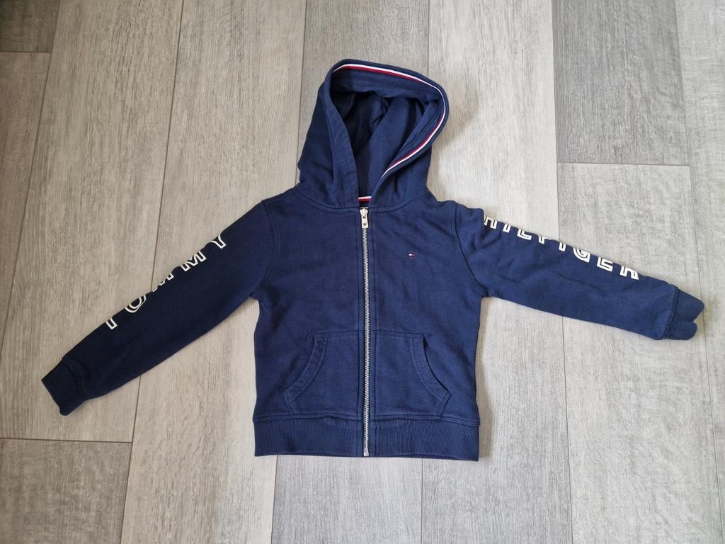 Blauwe hoodie met rits Tommy Hilfiger maat 116, Gebruikt, Trui of Vest, Ophalen of Verzenden, Tommy Hilfiger