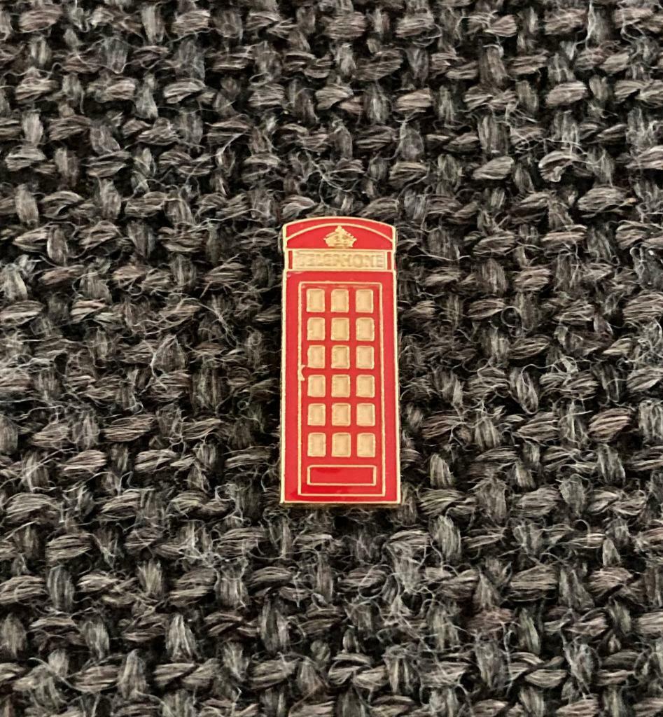 PIN - LONDON TELEPHONE BOOTH - LONDEN - ENGELAND  ANGLETERRE, Envoi, Utilisé, Ville ou Campagne, Insigne ou Pin's