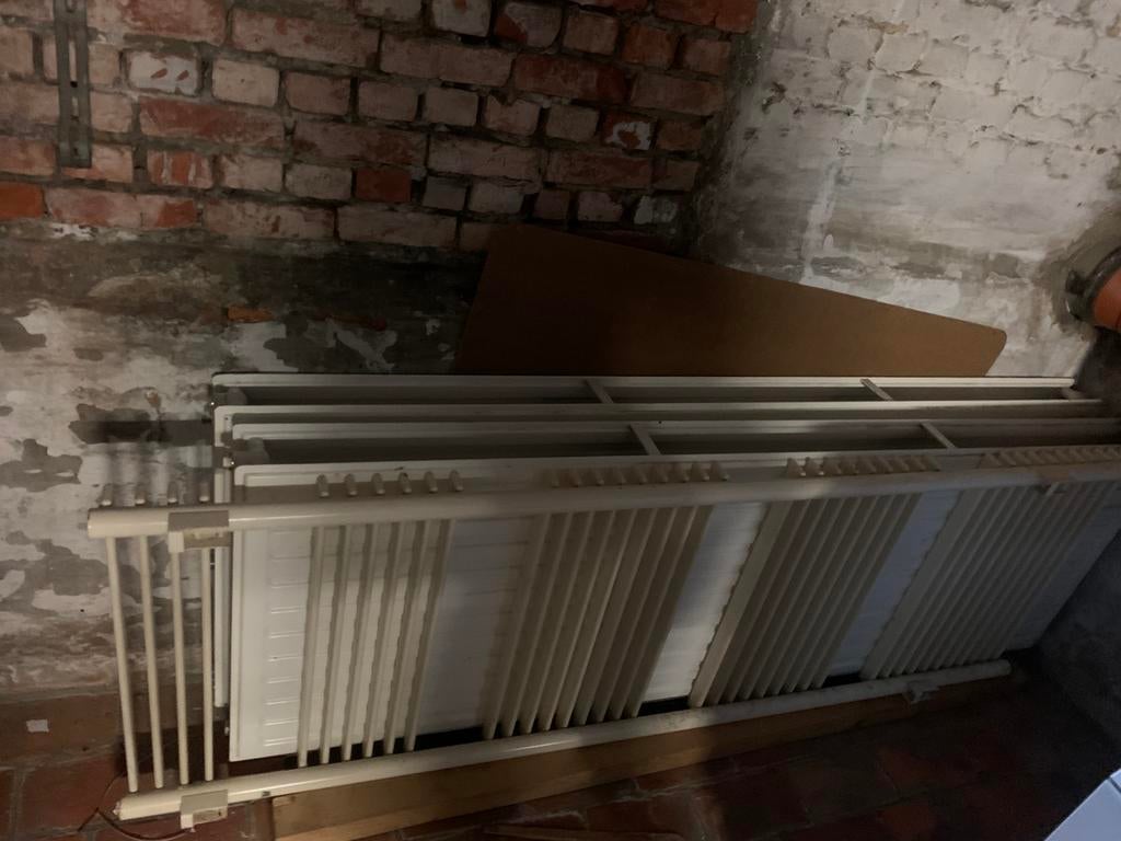 3x Radiatoren – Uitstekende staat H:59cm / L: 181 cm, Ophalen, Zo goed als nieuw, Radiator