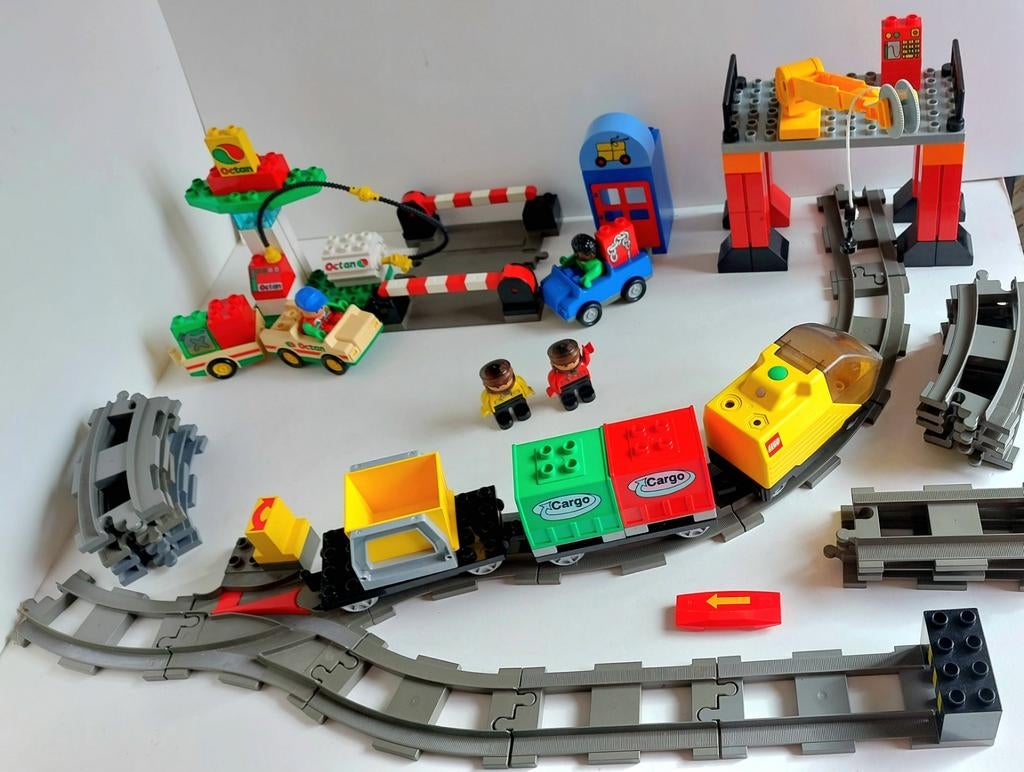 Lego Duplo 3325 Circuit de train intelligent + extra, Enlèvement ou Envoi, Comme neuf, Duplo