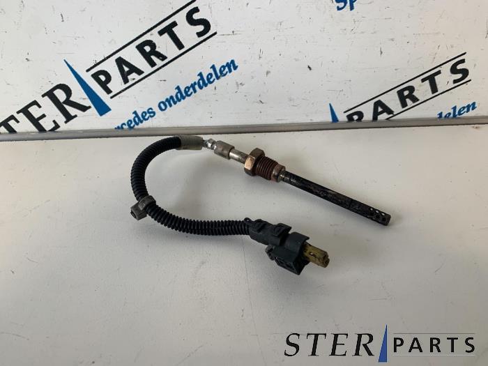 Uitlaat temperatuursensor van een Mercedes E-Klasse, Ophalen of Verzenden, 3 maanden garantie, Gebruikt, Mercedes-Benz