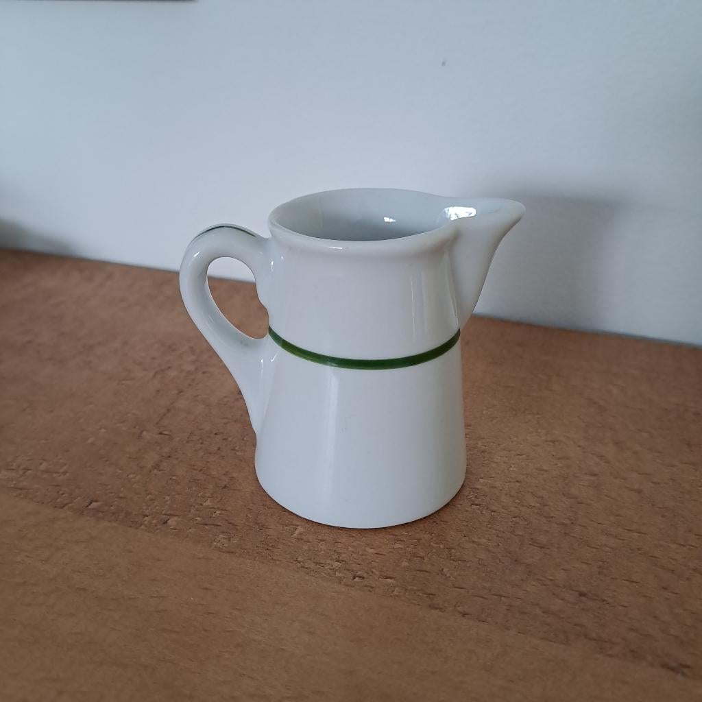 Pot à lait ancien en porcelaine de Maestricht, Enlèvement ou Envoi