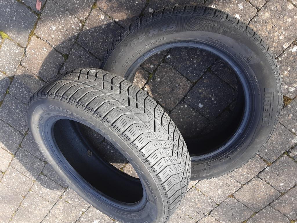 2 Pirelli 175/65/15  88H winterbanden, Ophalen, Gebruikt, Mini