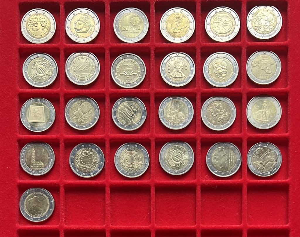 Unieke Verzameling €2 Herdenkingsmunten uit Heel Europa., Postzegels en Munten, Munten | Europa | Euromunten, Verzenden, Overige landen