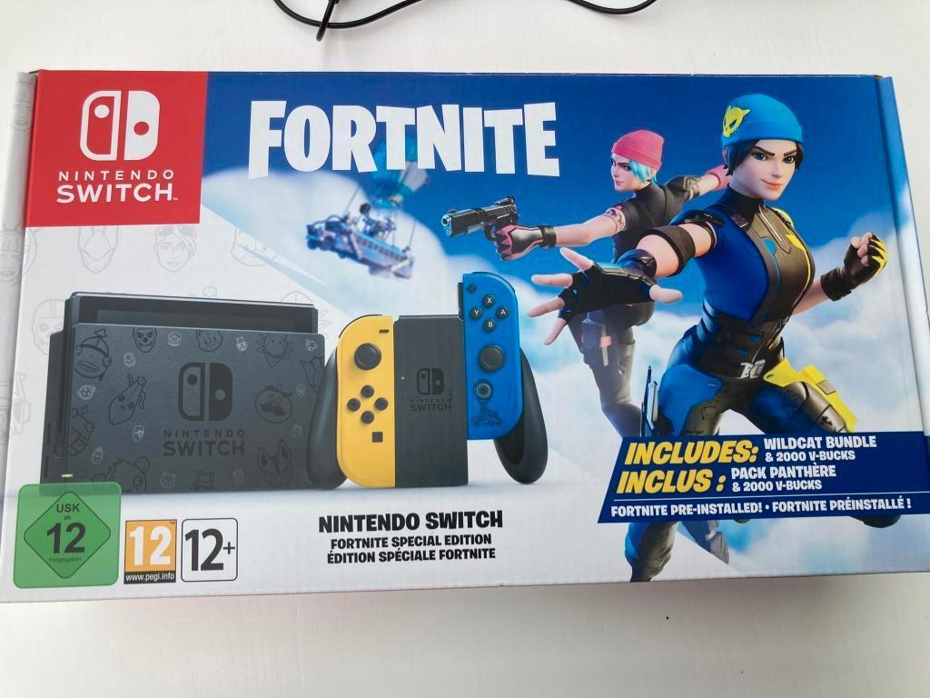 Nintendo switch Fortnite - nieuwstaat - ZONDER SKIN - koptel, Avec disque dur, Enlèvement ou Envoi, Avec 1 manette, Comme neuf