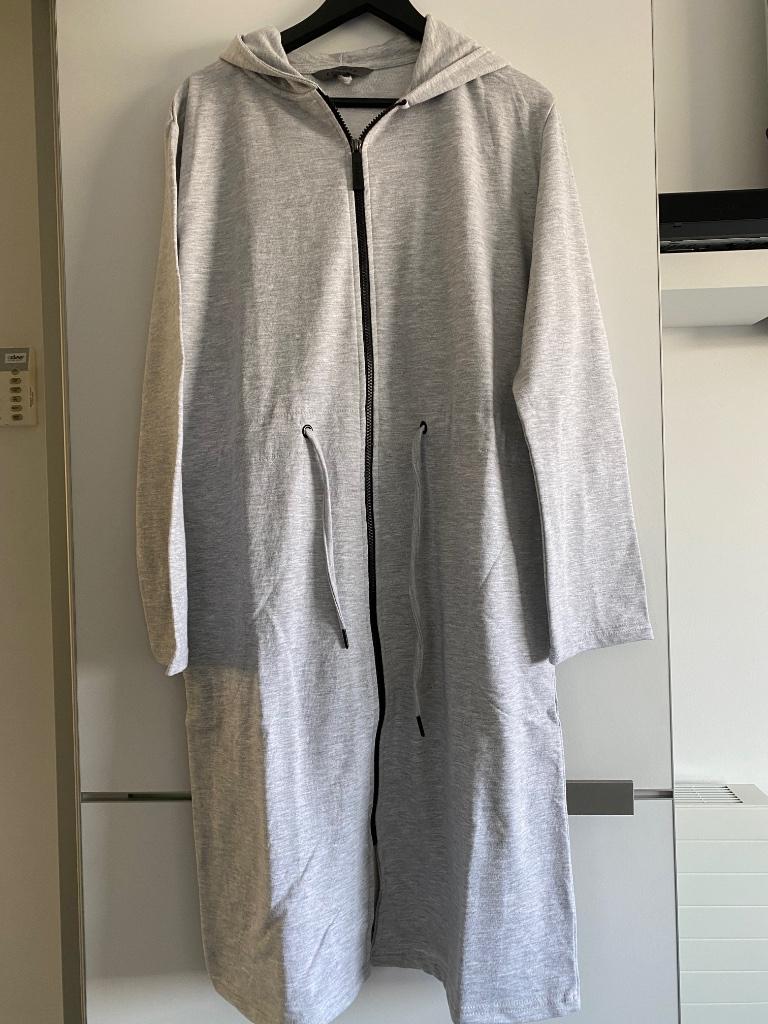 grijze homewear gilet Essenza maat L/XL, Ophalen, Maat 42/44 (L)